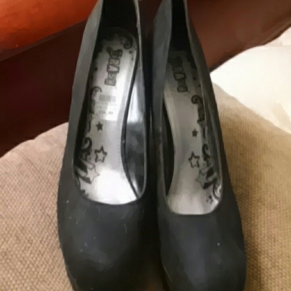 Black Suede Wedges